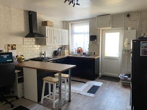 Photo 2- click for photo gallery